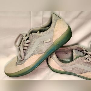 Men's Van's Ave Pro Beatrice Damond Bonejade size 8 ultimate waffle
